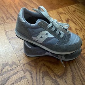 SAUCONY JAZZ for boy’s, size 13M